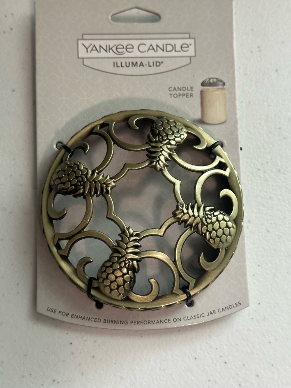 YANKEE CANDLE Illuma-Lid Jar Candle Topper Pineapples #1589711 NWT